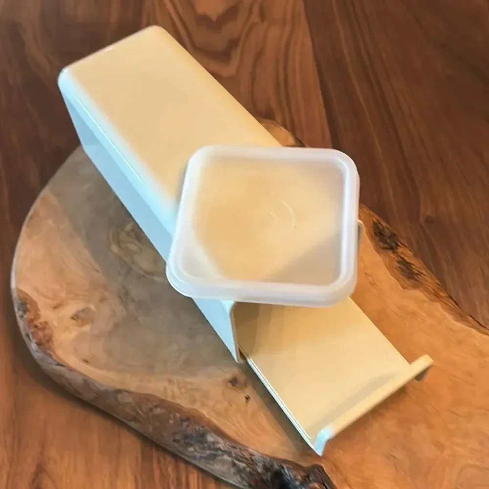 Vintage Tupperware Small Cheese Keeper